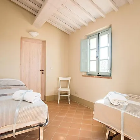 Quercia - Cignella Tuscany * Osteria Delle Noci